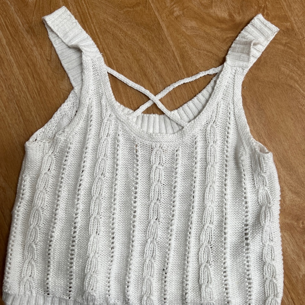 Cropped Sweater - Picture 3 of 5